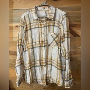 Maurice’s plaid button up shirt size 2